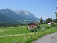 /Bilder/Orte/Tour2006/haus berg.jpg